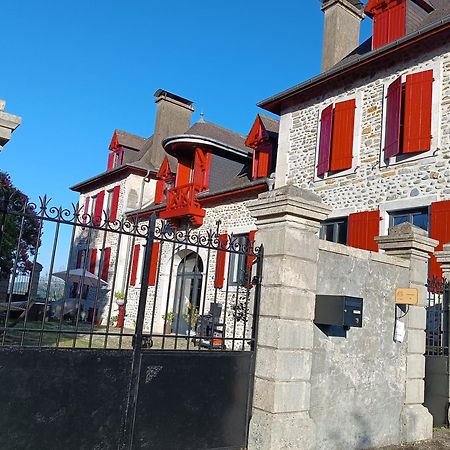 Les Tanalis - Chambres D'Hotes & Gite Gurs Exterior photo