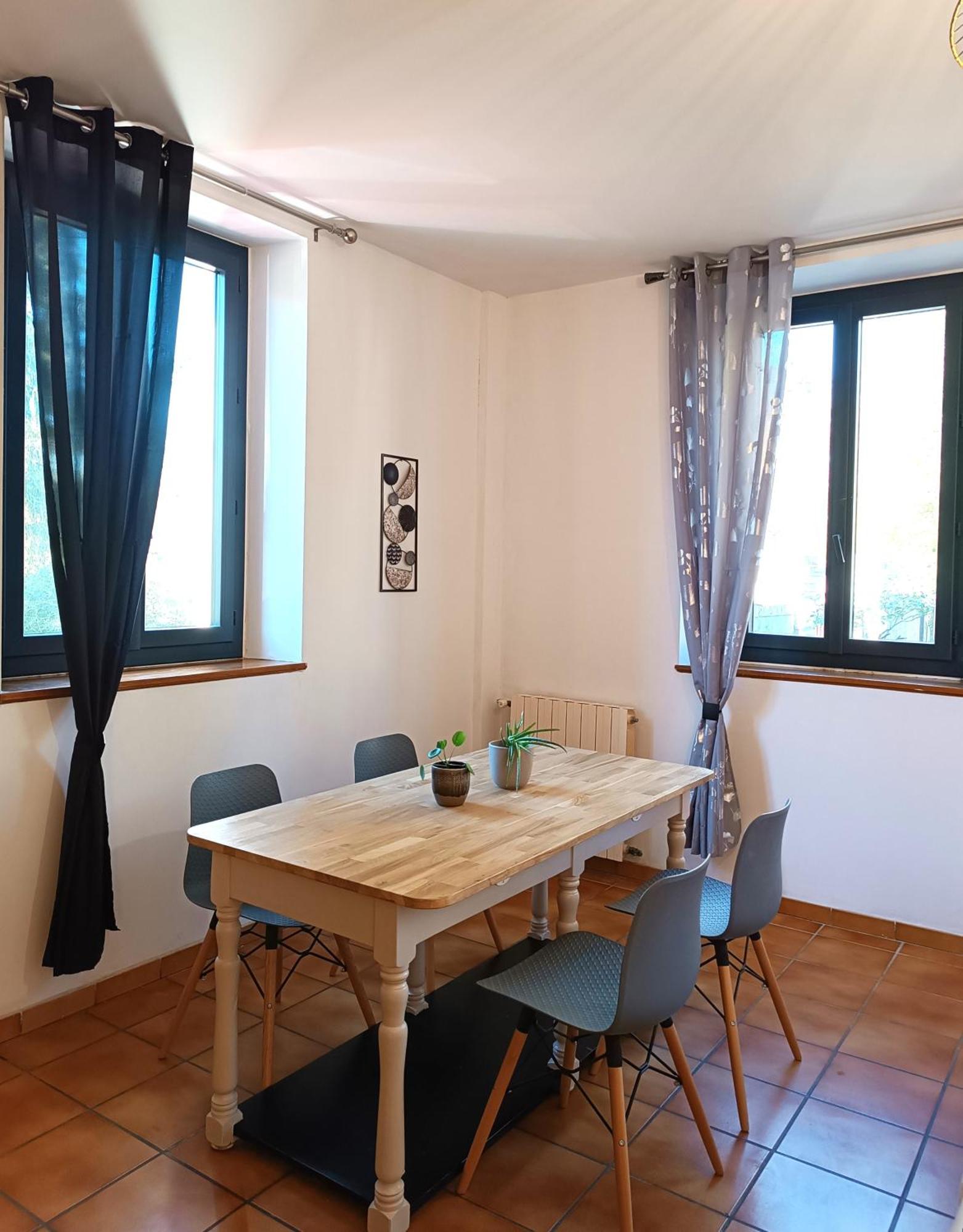 Les Tanalis - Chambres D'Hotes & Gite Gurs Exterior photo